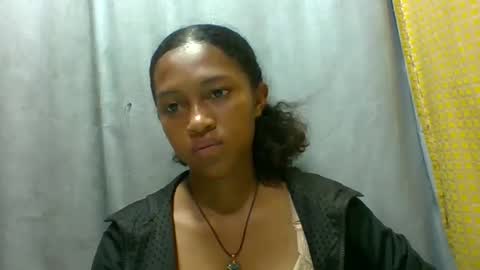 Snapshot of elaliealdy chatting on September 21, 11:42 am elaliealdy online show from September 21, 11:42 am