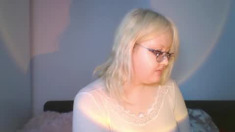 elayne_sweet online show from April 3, 1:42 pm