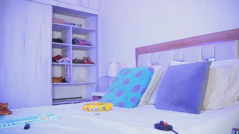 Elena online show from November 25, 8:42 pm