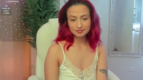 Elena online show from December 11, 6:42 pm