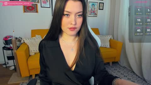 Snapshot of elenalooove chatting on December 27, 6:14 am Elena insta yourdream 1ove online show from December 27, 6:14 am