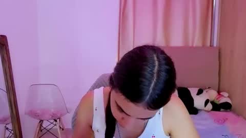 agnes online show from April 22, 7:22 pm