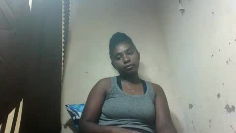 eliannee online show from December 16, 8:15 pm