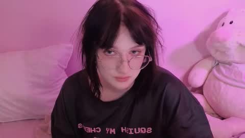 Ellie online show from October 17, 6:05 am