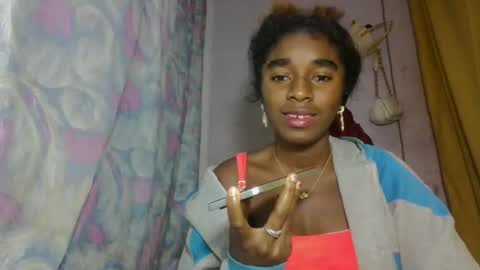 elina981 online show from April 21, 6:42 am