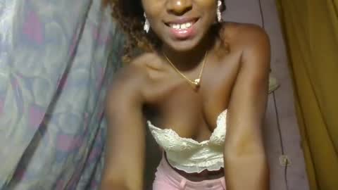 elina981 online show from April 25, 2:25 pm