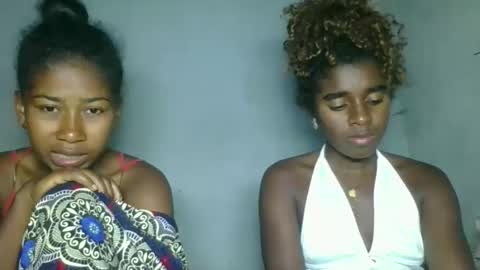 elina981 online show from March 6, 6:25 pm