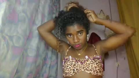 elina981 online show from April 23, 12:40 pm