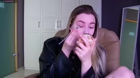 Elina online show from September 16, 1:13 am