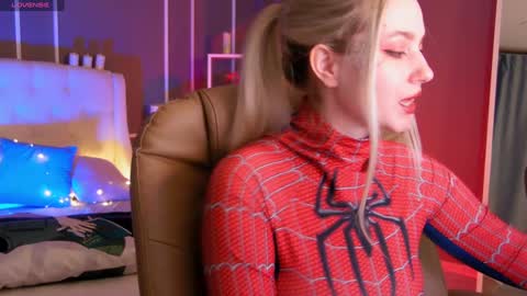 Elina online show from January 31, 1:22 am