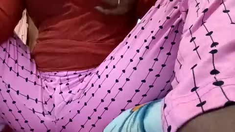 elina_roy03 online show from December 2, 3:08 am