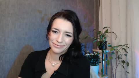 Snapshot of elinapretty chatting on February 26, 12:09 am Elina online show from February 26, 12:09 am