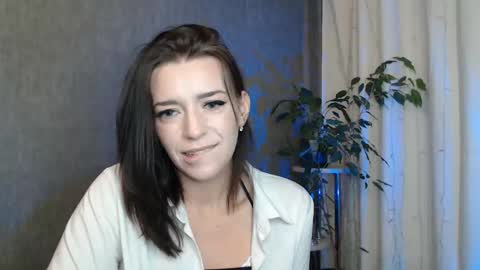 Elina online show from May 9, 11:51 pm