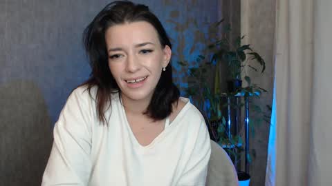 Snapshot of elinapretty chatting on February 3, 12:04 am Elina online show from February 3, 12:04 am