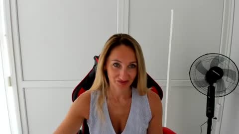 Milena online show from June 23, 6:44 am