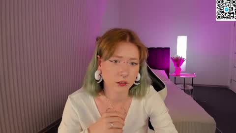 Elira Vane online show from June 16, 11:00 am
