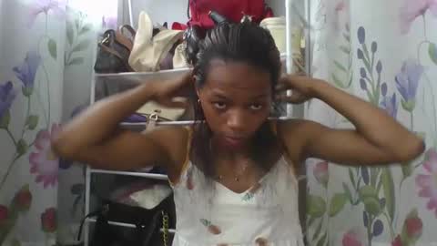 elisacich online show from February 28, 8:36 am