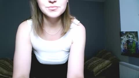 Elizabeth online show from November 30, 9:24 am