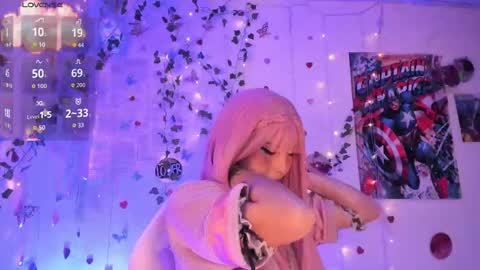    Independent Model online show from October 19, 6:32 pm