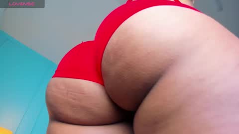 Snapshot of elizabeth_vonsweet chatting on January 8, 7:34 pm Eli online show from January 8, 7:34 pm