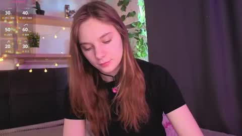 Elizabeth online show from April 24, 1:30 am