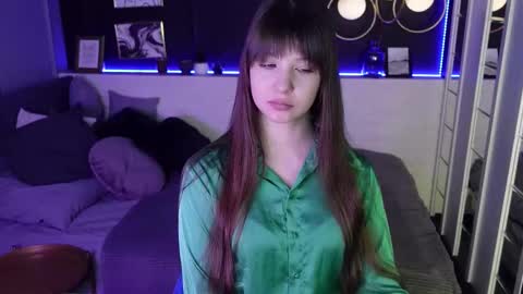 Eliza online show from February 21, 1:44 pm