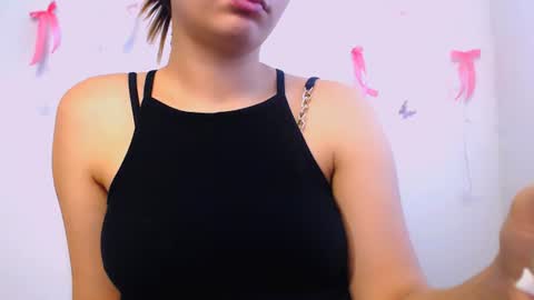 elizsun online show from August 6, 10:33 am
