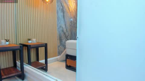 ella harper online show from February 4, 6:49 am