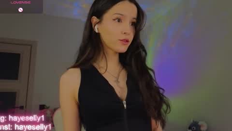 Snapshot of ella_hayes chatting on March 6, 11:09 pm Ella NEXT STREAM 1TH DECEMBER 1200 - 0800 AM AT MOSCOW TIME online show from March 6, 11:09 pm
