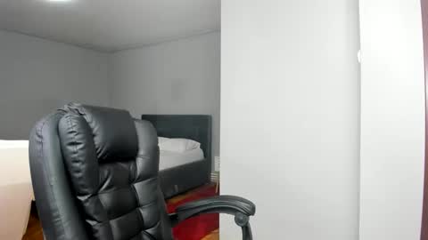 Snapshot of ella_sweety0 chatting on September 9, 6:08 pm Ella online show from September 9, 6:08 pm