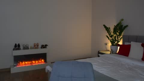 Ella online show from April 24, 6:54 pm