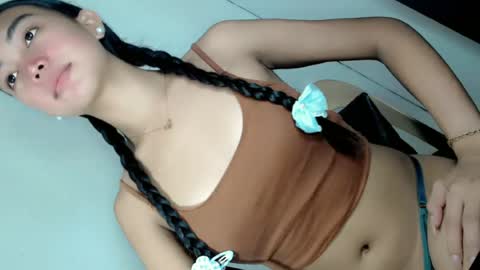 ella_walkerxxx online show from June 18, 4:23 pm