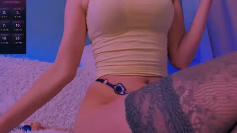 ellaamber online show from July 14, 2:05 am