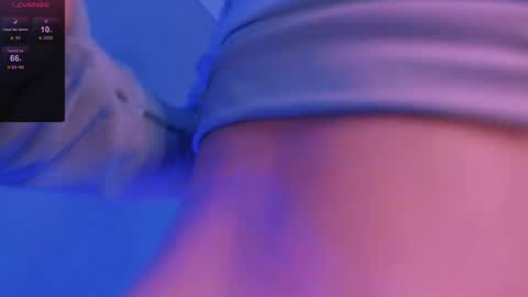 ellaamber online show from April 24, 12:35 am