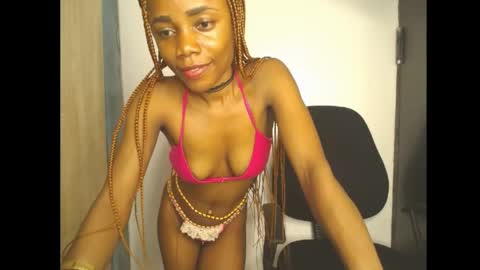 ella online show from April 23, 5:59 am