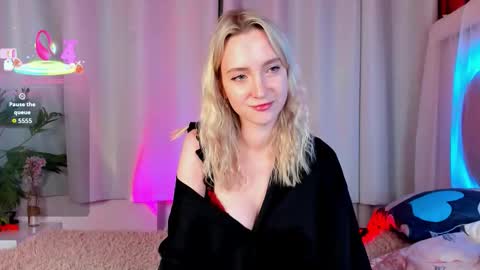 Ella online show from February 9, 2:08 pm