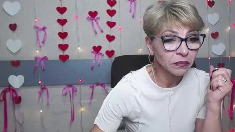 EllaBonito online show from March 7, 6:35 am