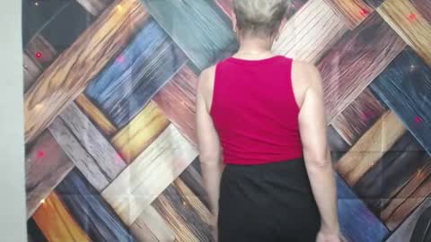 EllaBonito online show from September 23, 6:00 am