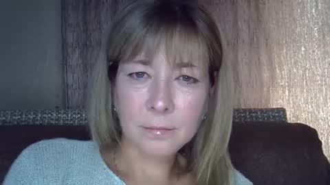 ellajohnsonx online show from September 19, 2:38 pm