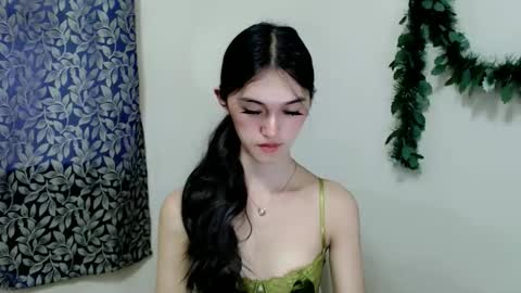 Snapshot of ellamiller69 chatting on September 30, 2:39 am ELLA online show from September 30, 2:39 am