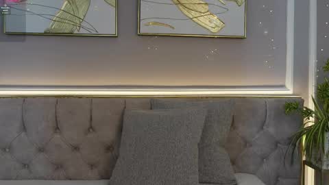 princess online show from March 4, 7:31 pm