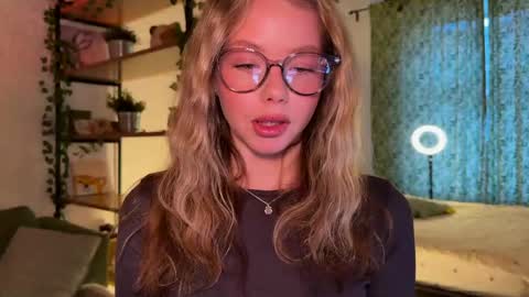Ellie  ---Ill see you either on Wednesday or Thursday and definitely on Saturday and Sunday online show from April 26, 4:38 pm