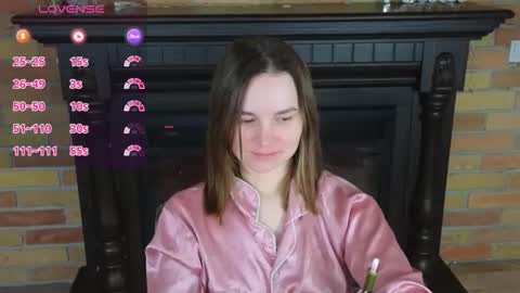 Ellie online show from April 27, 9:06 am