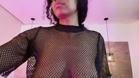elliee_alves online show from July 28, 4:39 pm