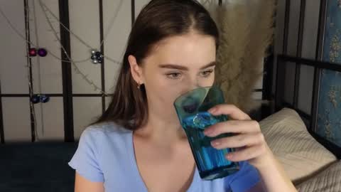 just Emily  online show from January 11, 12:29 pm