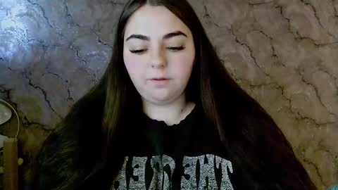 Ellie online show from September 28, 10:20 am