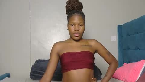 elllanna online show from April 27, 11:18 am