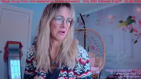 Ella Bella Bo Bella online show from December 21, 6:11 pm