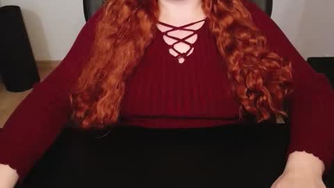 Elly online show from April 22, 6:16 pm