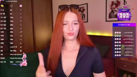 EllyPeach online show from July 2, 11:27 am